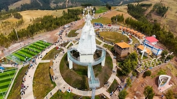 Con escultura de 26 metros,