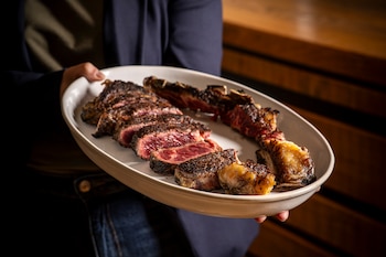 Carne a la parrilla en Asador Abadesa (Cedida)