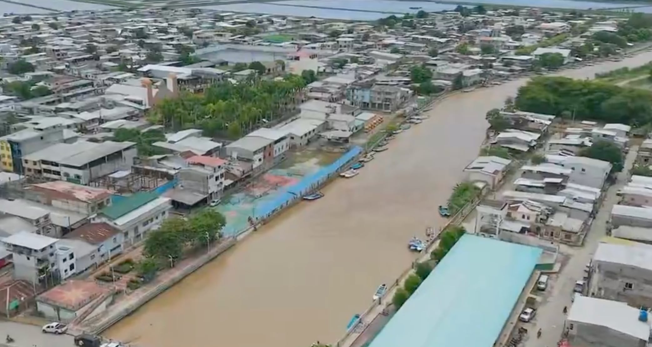 Las instituciones estatales atienden la emergencia. (Prefectura Guayas)