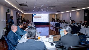 El presidente del Banco de Guatemala presenta informe de gestión previo a dejar el cargo y asegura un crecimiento de 4,3% para 2026