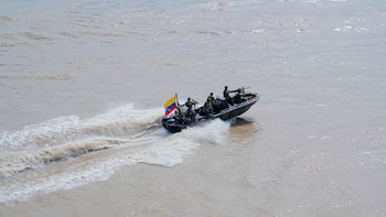 La nueva unidad militar combate el robo de hidrocarburos y su vínculo con el narcotráfico y la minería ilegal - crédito Presidencia