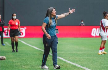 Emily Lima inició su carrera