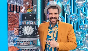 José Peláez celebra los 100