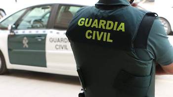 La Policía busca a cinco internos fugados de un centro de menores de Asturias que escaparon tras una pelea que acabó con cinco trabajadores heridos