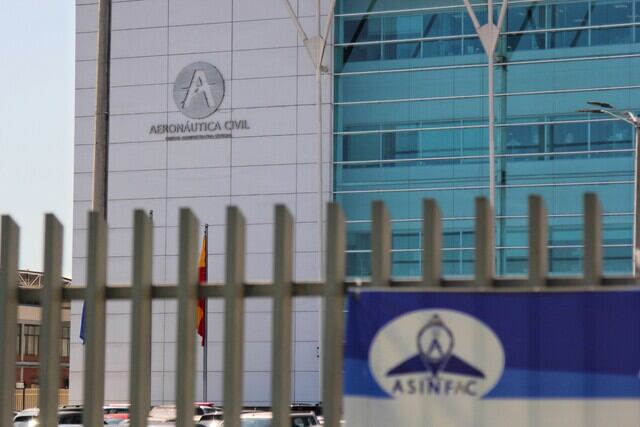 La Aeronáutica Civil de Colombia activa un protocolo de seguimiento con aerolíneas tras la advertencia internacional sobre Maiquetía - crédito Alvaro Tavera / Colprensa