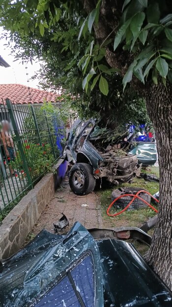 Hay dos delincuentes muertos y