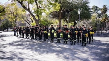 Los funcionarios rindieron homenaje a las víctimas de la tragedia (Facebook: San Juan Día a Día Diario Digital)