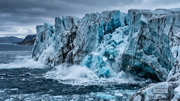 Groenlandia y la Antártida derritieron 12,5 billones de toneladas de hielo desde 1979, y el ritmo de pérdida sigue en aumento