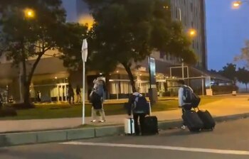 Viajeros se vieron obligados a