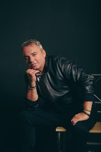 El cantautor español interpretará sus grandes éxitos en un concierto dedicado a las madres, el sábado 9 de mayo.