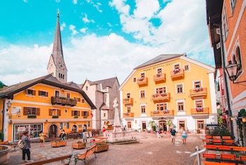 Hallstatt atrae actualmente seis veces