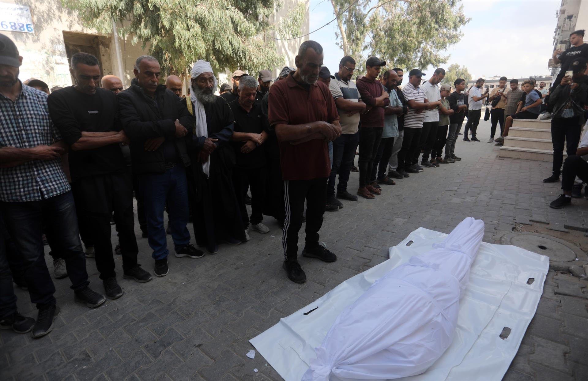 Dos muertos en nuevos ataques israelíes en la Franja de Gaza a pesar del alto el fuego
