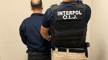 Costa Rica entrega a ciudadano