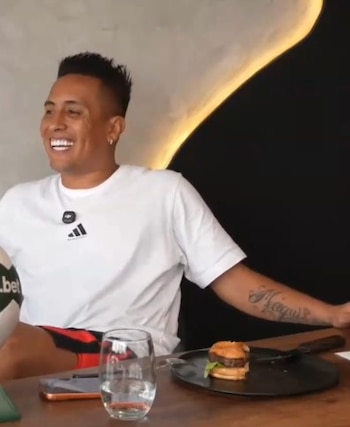 “Es IA”: Christian Cueva sorprende al ser consultado por su supuesto vínculo con Rosángela Espinoza. Captura: La parrilla del Loco.