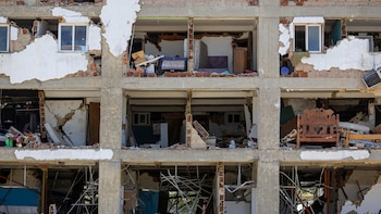 Venezuela avanza en la reparación de más de 3.900 viviendas dañadas en La Guaira por los terremotos