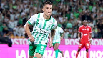 Matheus Uribe viene de disputar 23 partidos y de anotar dos goles con Atlético Nacional en la actual temporada. -créditos: Vizzor Image