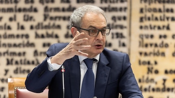 Zapatero respalda la posición del