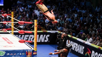 CMLL suspende función de lucha