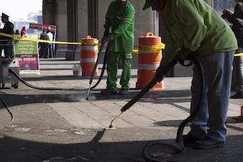 Personal de limpia de la