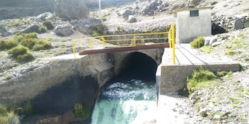 El túnel atraviesa la cordillera