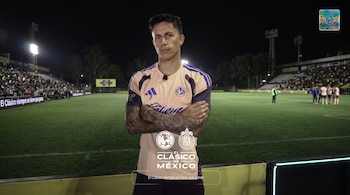 El delantero del América reconoció el buen momento del Guadalajara, pero recordó que la rivalidad puede cambiar cualquier escenario durante los 90 minutos. (X / ClubAmerica)