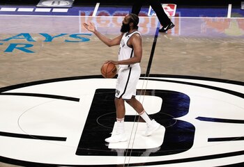 James Harden. Archivo. EFE/EPA/Peter Foley