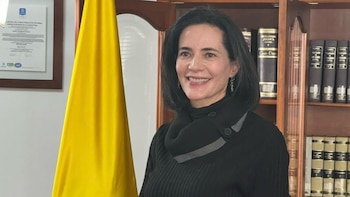 Abelardo de la Espriella designó a Beatriz Eugenia Vélez como nueva presidenta de Colpensiones