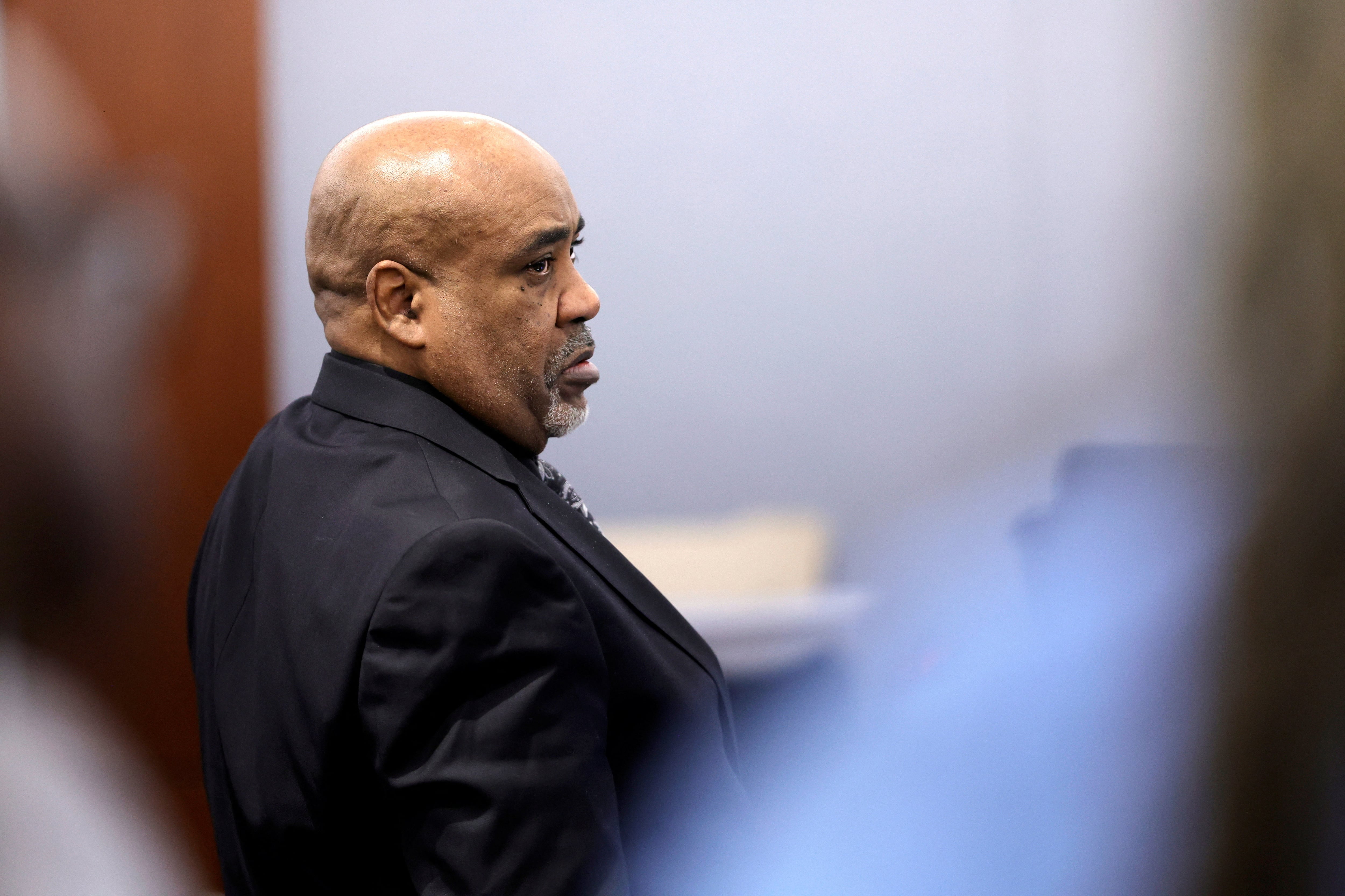 La defensa afirma que no hay pruebas independientes que ubiquen a Duane “Keffe D” Davis en Las Vegas o dentro del Cadillac la noche del crimen (REUTERS/Steve Marcus/Pool)