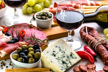 Los productos alimenticios, bebidas y