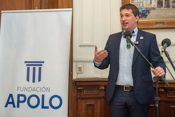 Yamil Santoro, titular de la