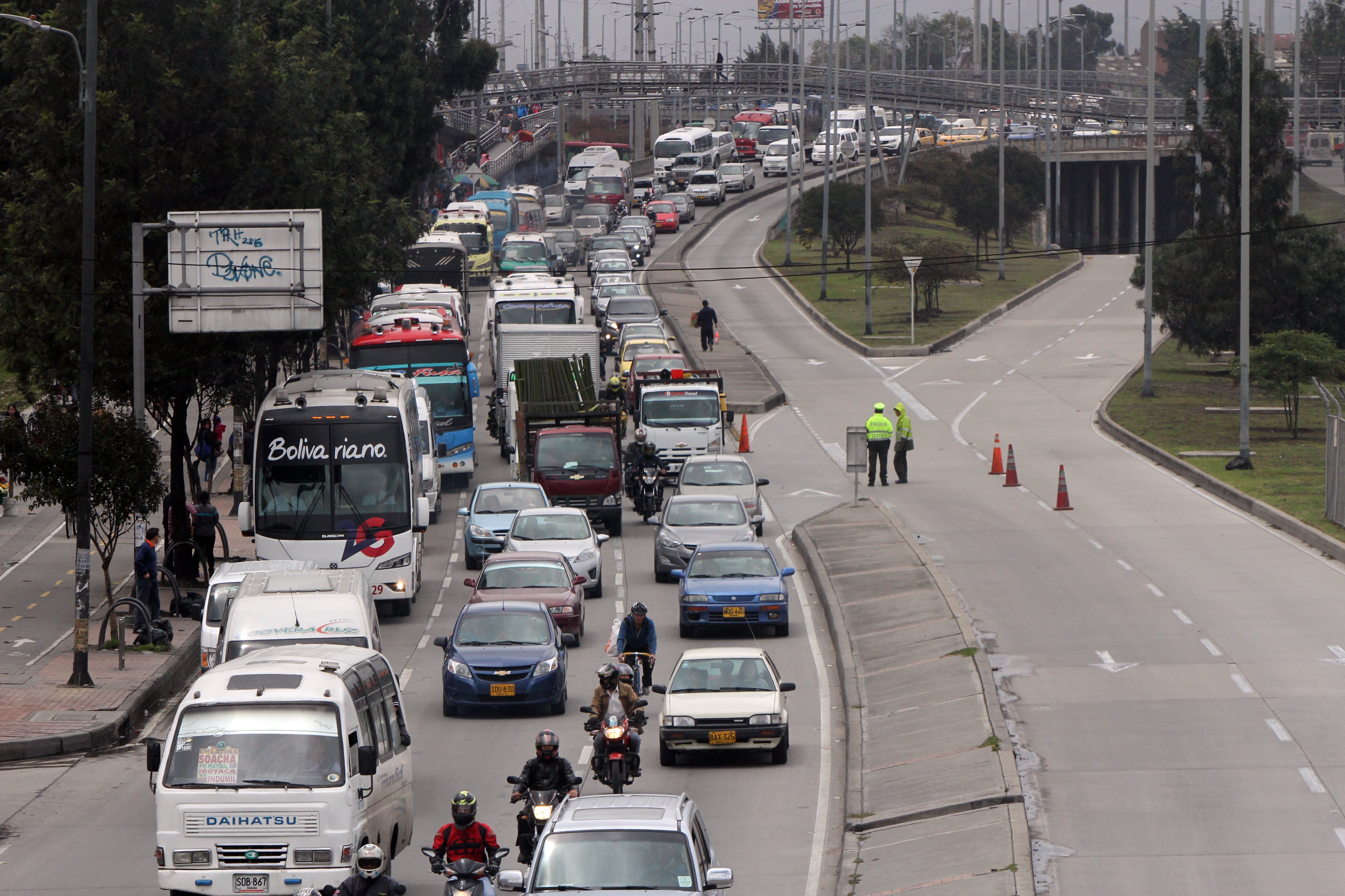 La sede Sur de la Terminal de Transporte de Bogotá conecta con destinos como Girardot, Ibagué, Neiva, Pereira, Armenia, Mocoa y Florencia, entre otras ciudades y municipios - crédito Colprensa