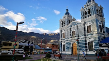 Acelerar inversiones energéticas en Huánuco: 17 proyectos de electrificación rural serán priorizados