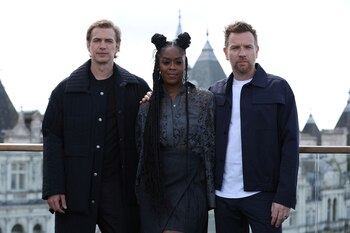 Los actores Hayden Christensen, Moses