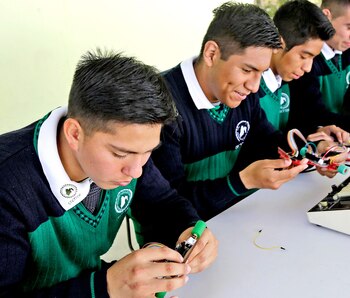 En el concurso de Robótica