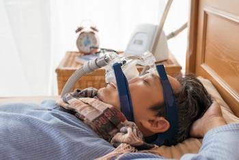 12/08/2019 Para algunos tipos de apnea del sueño, un aparato oral puede ser un tratamiento efectivo de primera línea, además de CPAP.
SALUD
ATS