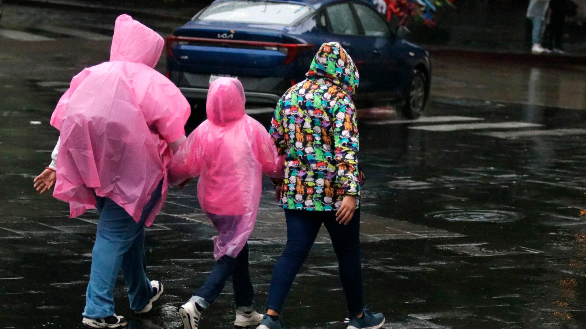 Las 16 alcaldías de la Ciudad de México tendrán fuertes lluvias para la tarde y noche de este martes 8 de julio. (MARGARITO PÉREZ RETANA/CUARTOSCURO)