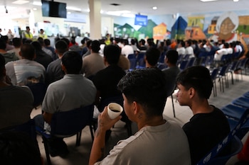 Llegada de migrantes a Guatemala deportados desde Estados Unidos