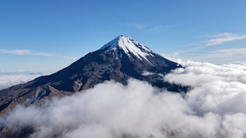 Activistas recolectan cartas para despedirse de Jamapa, el último glaciar milenario que sobrevive en México