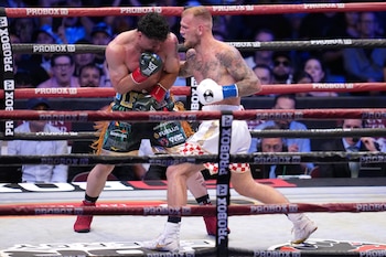 Tras defender el cinturón interino del CMB, Lester Martínez quedó a la espera de la definición entre Canelo Álvarez y Christian Mbilli en la división supermediano.