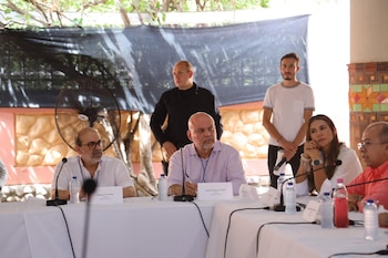 Entre los puntos atribuidos al documento figuraban la posibilidad de explorar la excarcelación de gestores de paz que permanecían en prisión, revisar sus condiciones penitenciarias y estudiar mecanismos legales relacionados con la extradición y la acumulación jurídica de penas - crédito Ministerio del Interior