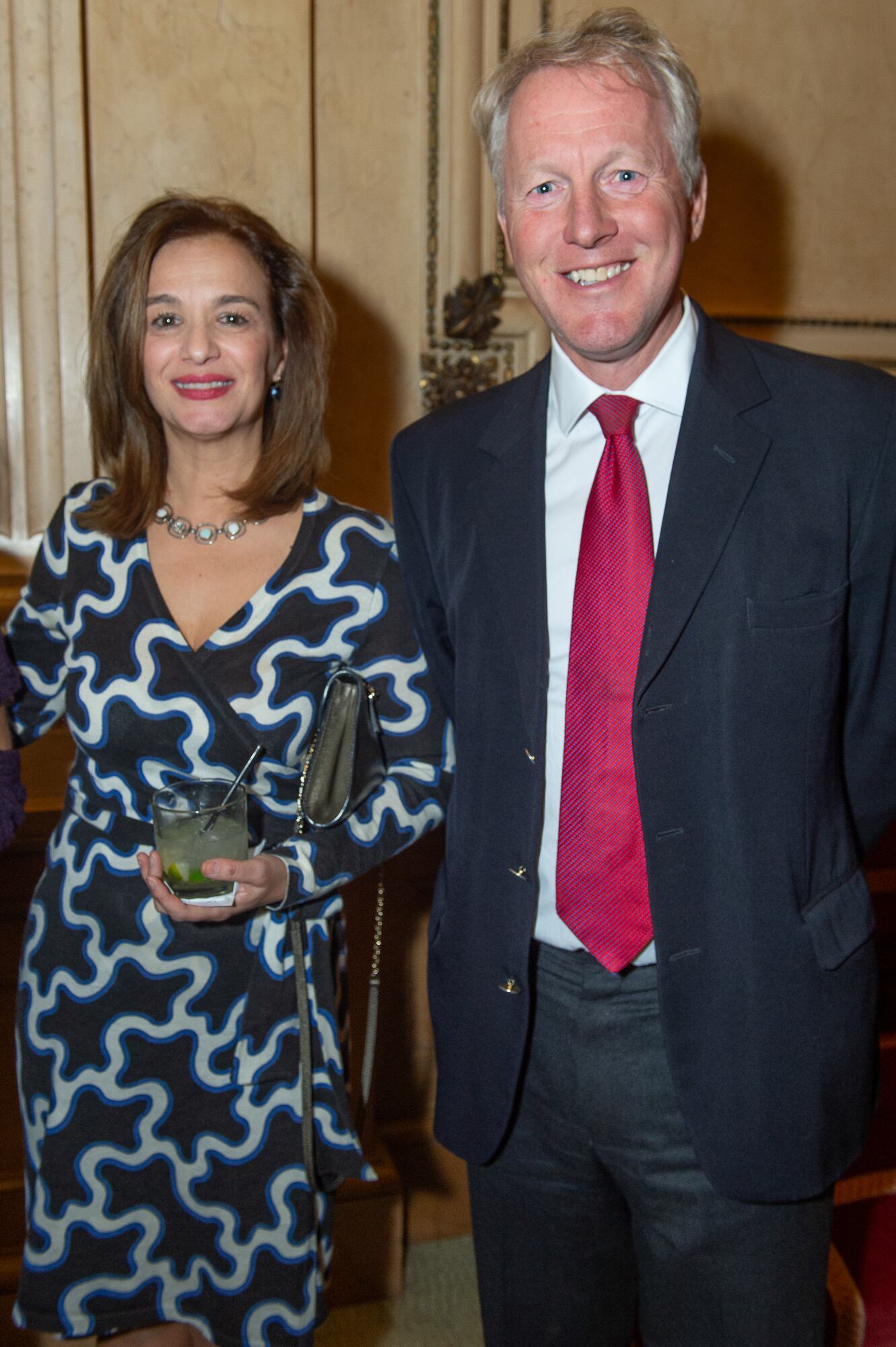 El embajador británico, David Cairns
