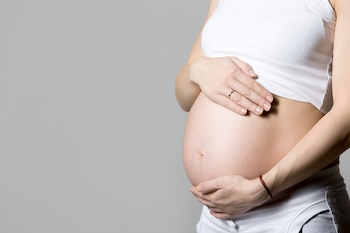 El embarazo es capaz de cambiar la estructura cerebral de la madre, según un estudio