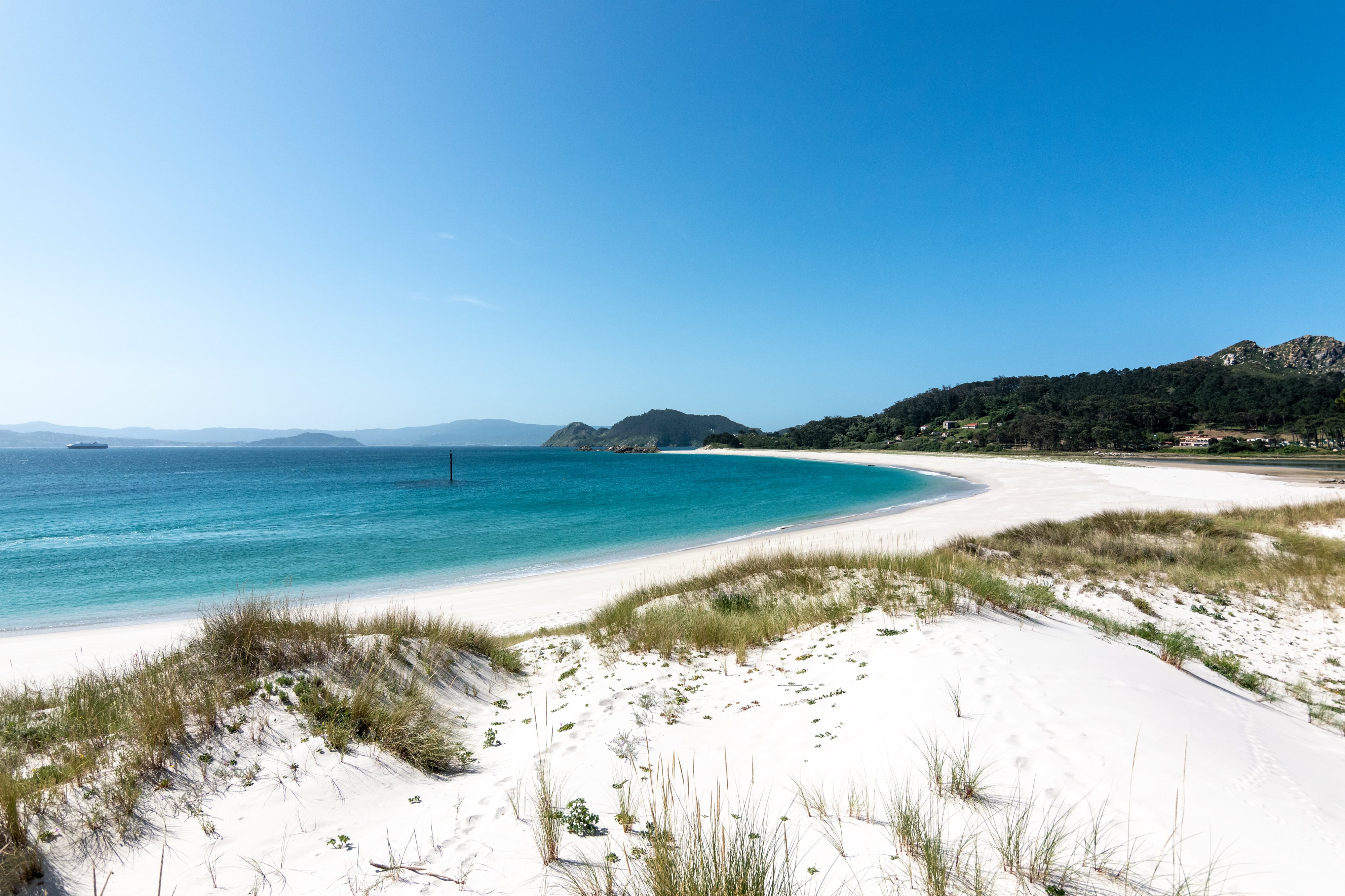 Playa de Rodas, en las Islas Ciés, Pontevedra (Adobe Stock).