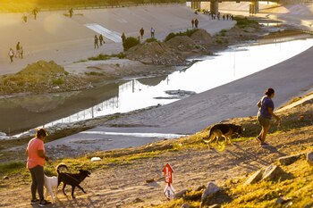 El flujo tanto en BC