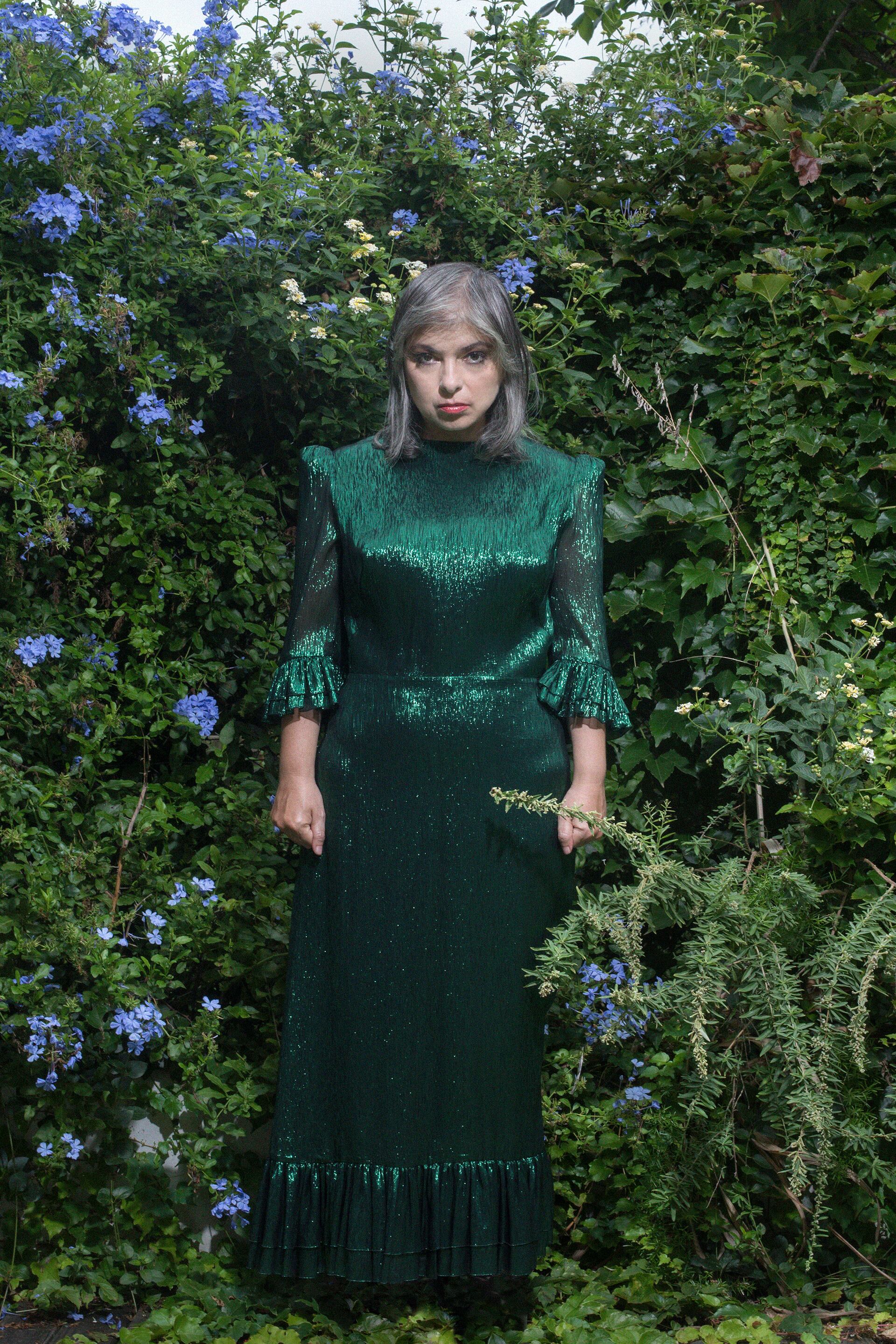 La obra de Enriquez destaca por su mirada literaria sobre la muerte, el duelo y la memoria en diversas culturas - (Nora Lezano)