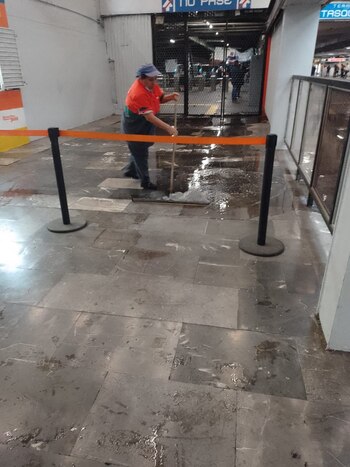 Personal de limpieza del Metro