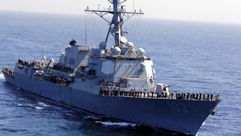 Dos barcos de la Armada