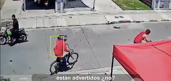 Familiares de Evelyn Rodas amenazando