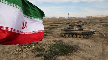 EEUU sanciona a tres ciudadanos