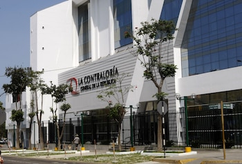 El expediente analiza tres modelos